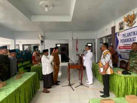 Pelantikan dan pengambilan sumpah janji Jabatan Perangkat Desa Bendoroto 