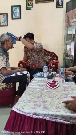 Layanan Kesehatan di Posyandu Botorawe, Warga Antusias Periksakan Mata dan Kesehatan Umum